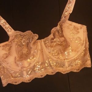 NWOT V.S. 34DDD BEADED PINK AND GOLD CORSET BRA